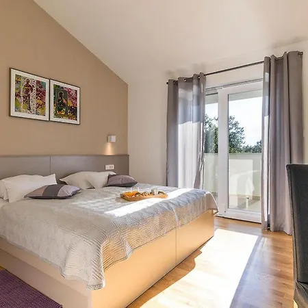 Villa Adrimar Comfortable Risika