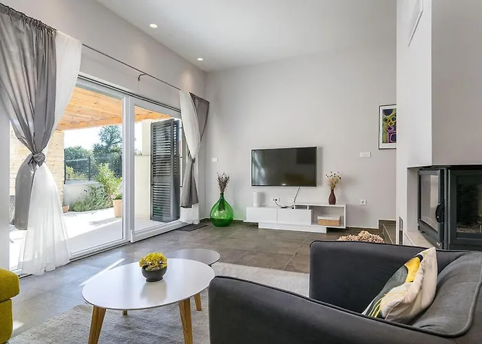Villa Adrimar Comfortable Vrbnik (Primorje-Gorski Kotar)