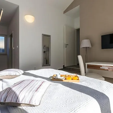 Villa Adrimar Comfortable Vrbnik (Primorje-Gorski Kotar)